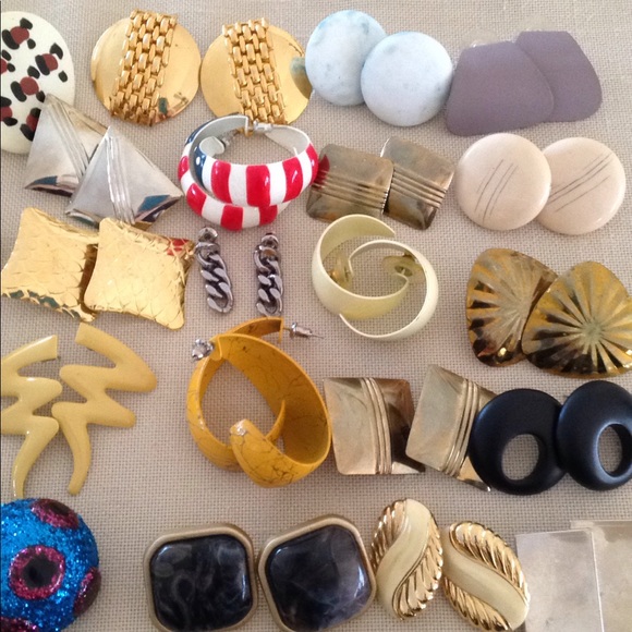 Vintage 50 Pair Pierced Earrings Variety Pack Rare Collection - Picture 4 of 8